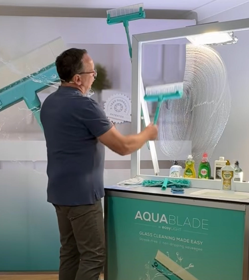 Load video: How to use easyLIGHT